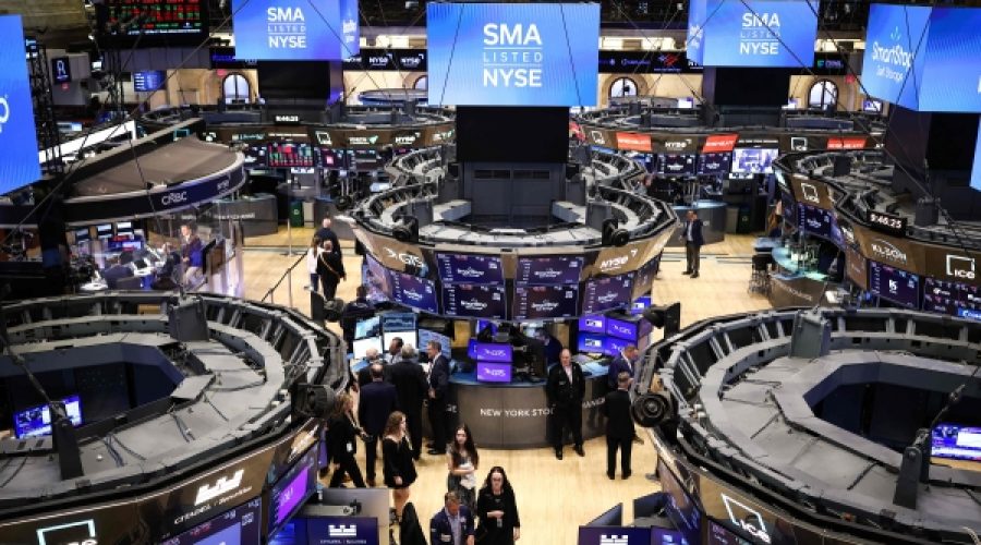 Stocks Jittery and Oil Surges Above $110: What Trump’s Iran Deadline Means for Global Investors and Businesses