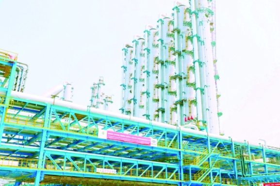 Oman's Transformational Investment in Sohar: Paving the Way for Global Leadership in Polysilicon and Its Impact on Local Businesses