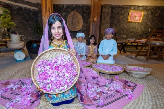 Roses Blooming in Oman: How the Floral Industry is Boosting Local Business Growth