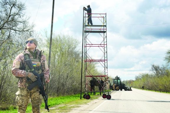 Skepticism Among Ukrainians as Kremlin Orders Easter Truce: What This Means for Regional Business Stability and Investor Confidence