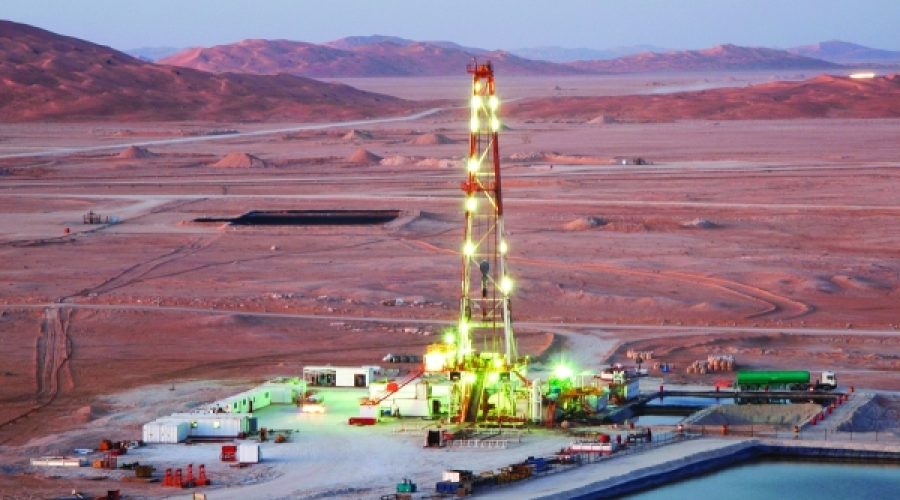اكتشاف نفطي كبير في القطاع 7: الآثار المترتبة على المستثمرين ونمو قطاع الطاقة في سلطنة عمان