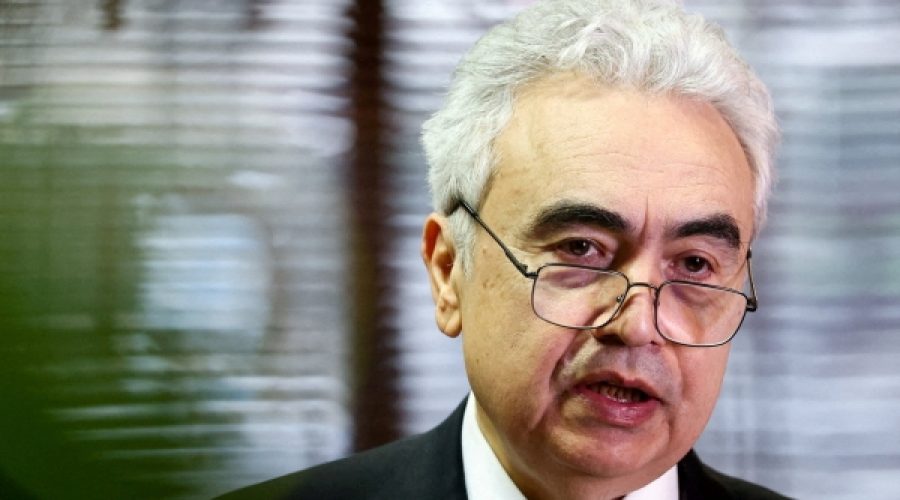 بحران جهانی انرژی ناشی از جنگ: پیامدهایی برای سرمایه‌گذاران و کسب‌وکارها در عمان