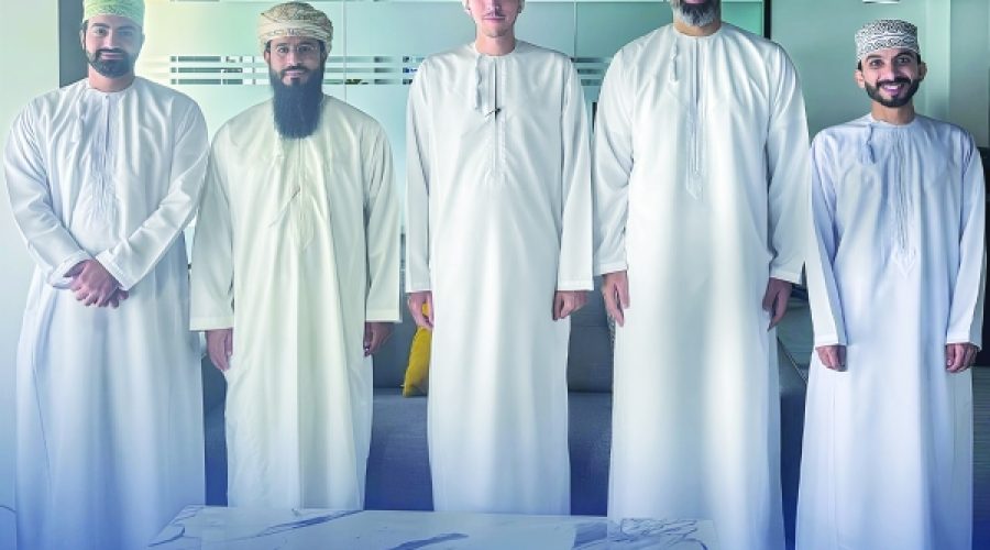 یک استارتاپ عمانی $10 میلیون سرمایه‌گذاری را تأمین می‌کند: پیامدهایی برای رشد کسب‌وکار و توسعه منطقه‌ای