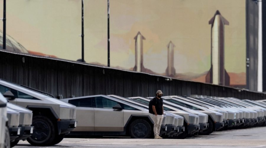 تحوّل شركة سبيس إكس إلى الذكاء الاصطناعي: ماذا يعني ذلك للمستثمرين ورواد الأعمال في سلطنة عُمان؟