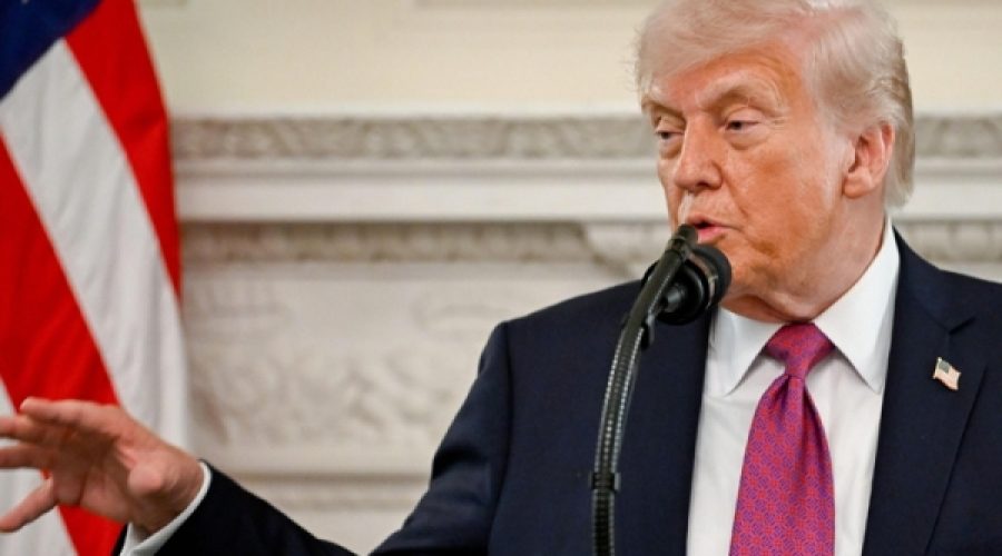 ترامب يحذر من أن الحصار المفروض على إيران قد يستمر لأشهر: ما يعنيه ذلك لأسواق النفط واستراتيجيتك الاستثمارية