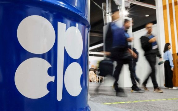 OPEC+ Decision on Oil Production Quotas: Implications for Investors and Businesses in Oman