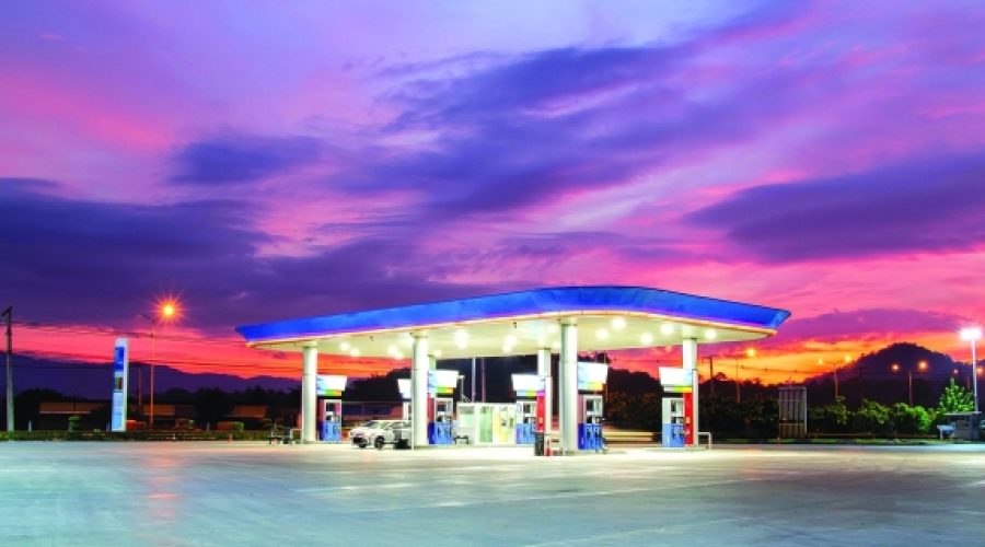 New Fuel Station Regulatory Framework from May 6: What Investors and Business Owners Need to Know in Oman