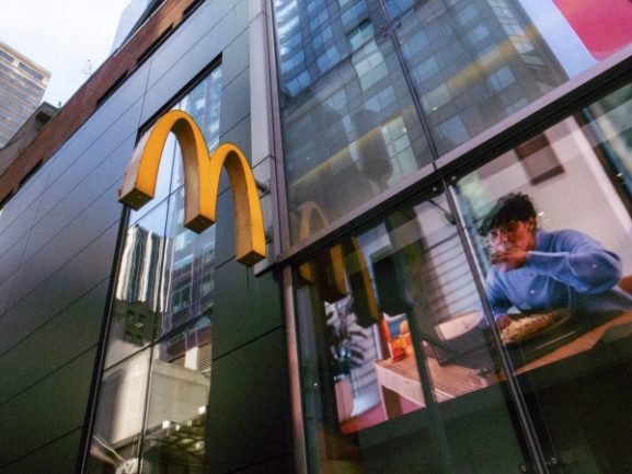 Fast Food Spending Surges: What This Means for Investors and Entrepreneurs in the Food Industry