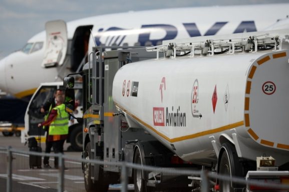Jet Fuel Crisis: How European Airlines' Optimism Could Affect Your Business Operations This Summer