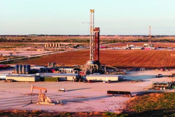 Oil Prices Edge Up on Trump-Xi Talks: What Investors and Businesses Need to Know