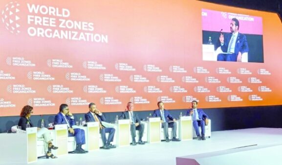 Oman's Free Zone Strategy Unveiled at Panama Forum: Implications for Investors and Entrepreneurs