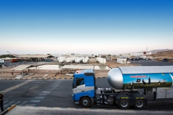 Saudi National Gas Unit and Zamil Secure LPG Licences: What This Means for Business Growth and Investment Opportunities in Oman