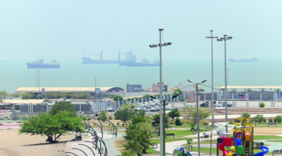 Oil Shipments Accelerate in Hormuz: What This Means for Your Business and Investment Opportunities in Oman