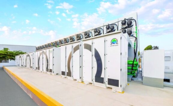 Hynfra's Green Ammonia Project in Oman: A Game Changer for Sustainable Investment and Business Growth
