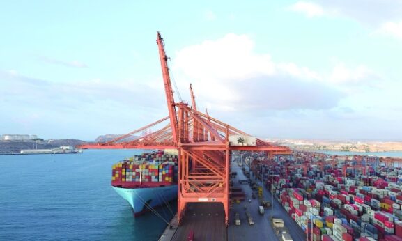 Transport and Storage Sector Boosts Oman's Economy by RO 2.3 Billion: What It Means for Investors and Entrepreneurs