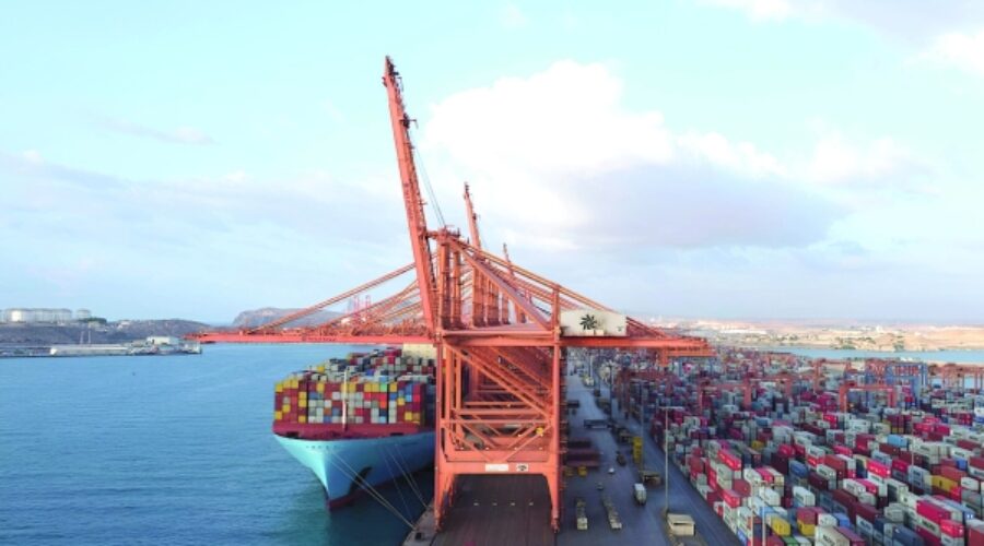 Transport and Storage Sector Boosts Oman’s Economy by RO 2.3 Billion: What It Means for Investors and Entrepreneurs