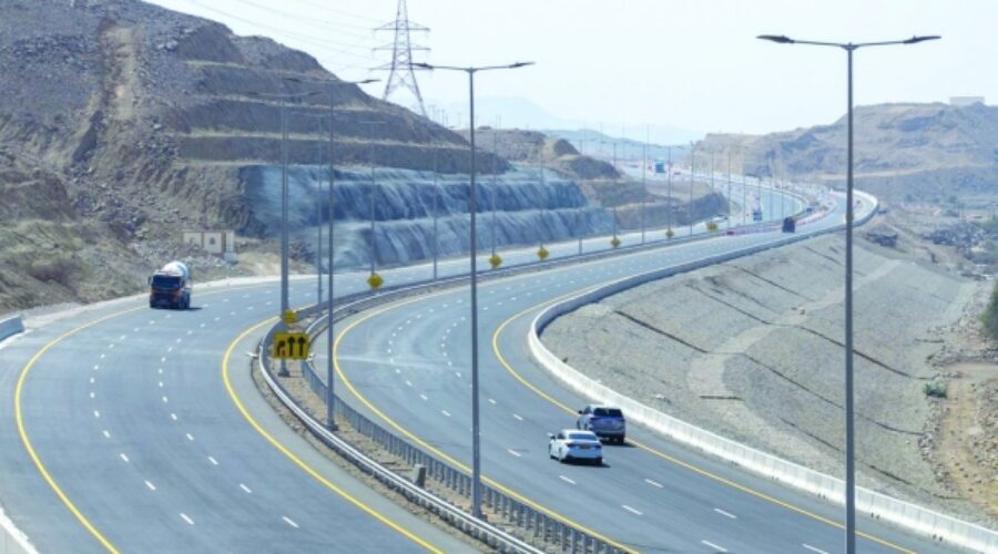 Oman Invests RO 73.4 Million in Development Projects: Key Opportunities for Investors and Entrepreneurs