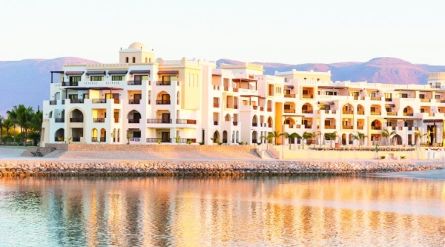 Dhofar’s Tourism Boom: How 8,400 New Hotel Rooms Impact Investment Opportunities in Oman