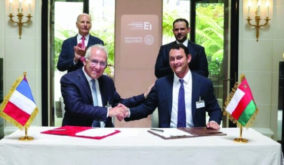 Etlaq and Latitude Partner for Oman's First Satellite Launch: What This Means for Investors and Businesses