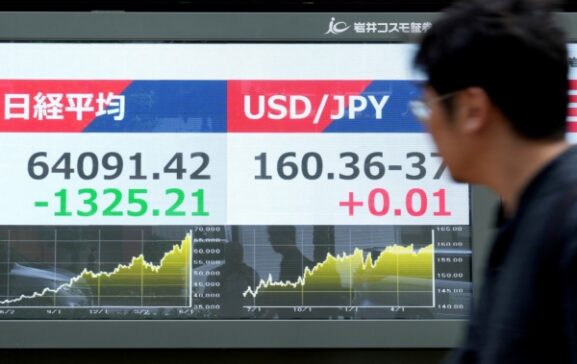 Asian Shares Dip on Chipmaker Decline: What This Means for Investors Ahead of US Jobs Data