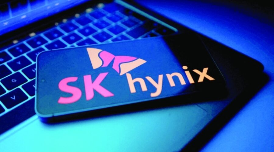 From Near-Ruin to Prosperity: What SK Hynix’s Transformation Means for Investors in the Semiconductor Sector