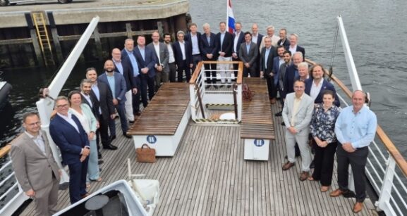 Oman and Dutch Partners Expand Green Hydrogen Corridor Initiative: Implications for Sustainable Business Growth